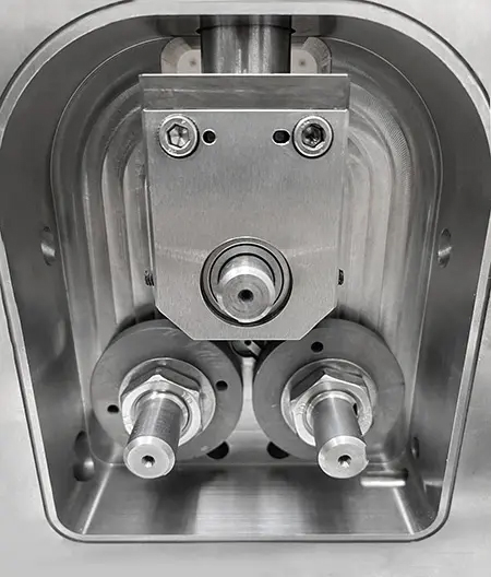 micropitting-tester-three-roller-contact-for-rolling-contact-fatigue-rcf.jpg