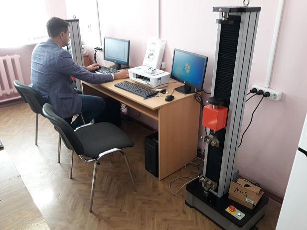 Лабораторный комплекс для изучения упругих и прочностных характеристик ткани, нити, волокна