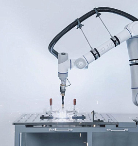 Роботизированная система для сварки